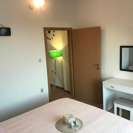 Apartament Anika